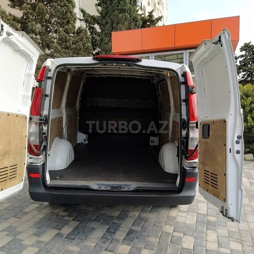 Mercedes Vito 2010, 179,000 km - 2.2 л - Bakı