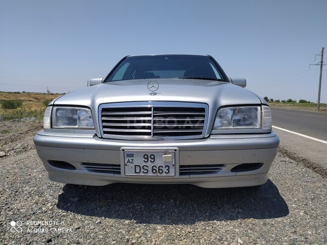 Mercedes C 200 1999, 182,600 km - 2.0 l - İmişli
