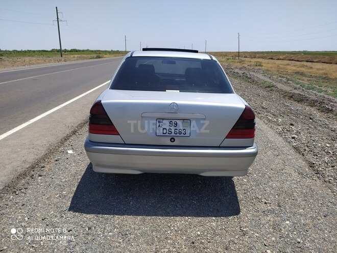 Mercedes C 200 1999, 182,600 km - 2.0 l - İmişli