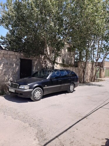 Mercedes C 220 2000, 450,000 km - 2.2 l - Bakı