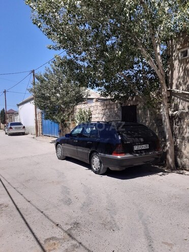 Mercedes C 220 2000, 450,000 km - 2.2 l - Bakı