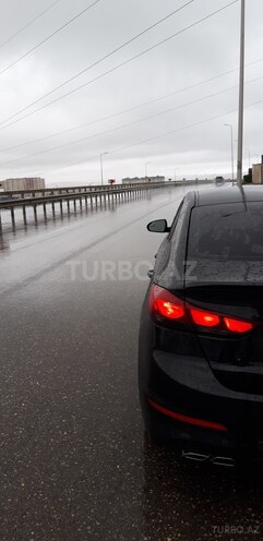 Hyundai Elantra 2018, 57,000 km - 2.0 l - Bakı