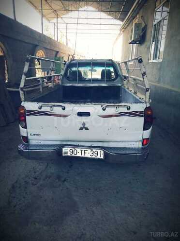 Mitsubishi L200 2008, 256,386 km - 2.5 л - Bakı