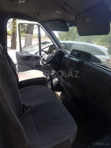 Ford Transit 2006, 395,000 km - 2.4 l - Mingəçevir