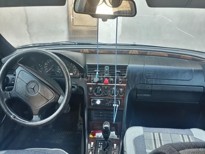 Mercedes C 180 1997, 400,000 km - 1.8 l - Bakı