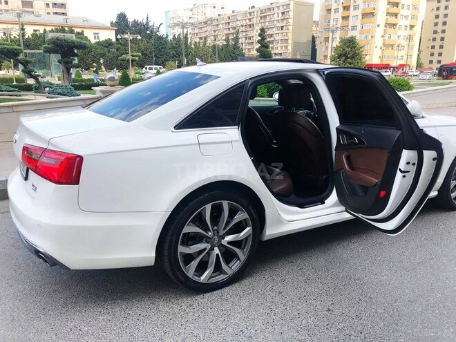 Audi A6 2013, 114,000 km - 3.0 л - Bakı