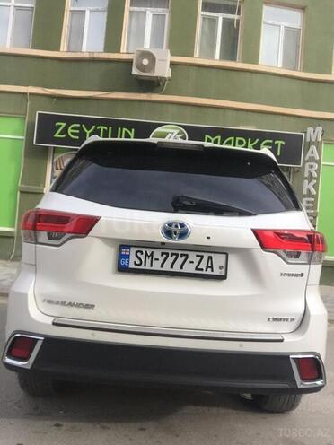 Toyota Highlander 2017, 30,000 km - 3.5 л - Bakı