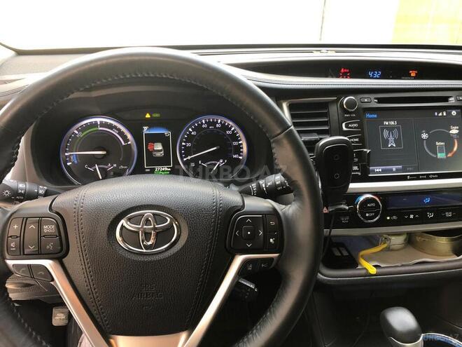 Toyota Highlander 2017, 30,000 km - 3.5 л - Bakı