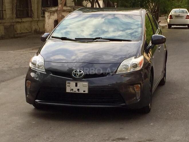 Toyota Prius 2015, 105,000 km - 1.8 l - Bakı