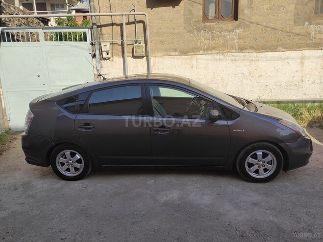 Toyota Prius 2009, 270,000 km - 1.5 л - Bakı