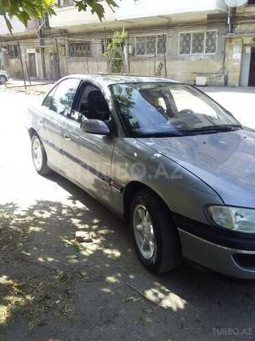 Opel Omega 1995, 235,000 km - 2.0 l - Bakı