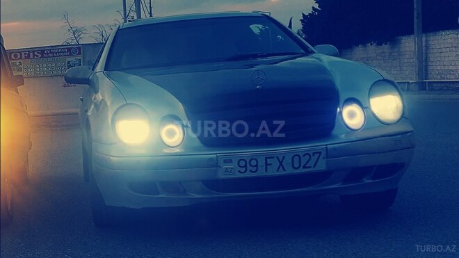 Mercedes  2000, 388,000 km - 2.3 l - Bakı