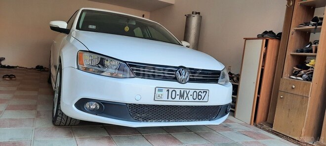 Volkswagen Jetta 2011, 97,000 km - 2.5 l - Lənkəran