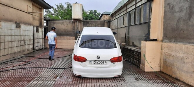 Volkswagen Jetta 2011, 97,000 km - 2.5 l - Lənkəran