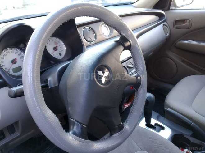 Mitsubishi Outlander 2004, 204,000 km - 2.4 l - Sumqayıt