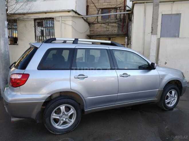 Mitsubishi Outlander 2004, 204,000 km - 2.4 l - Sumqayıt