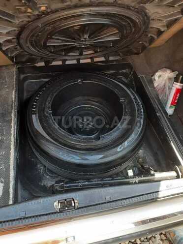 Mercedes E 200 1990, 400,000 km - 2.0 l - Bakı