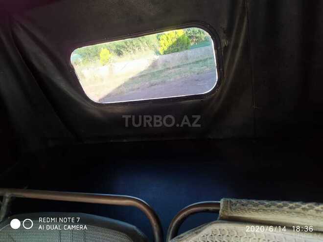 UAZ 469 1984, 180,000 km - 2.4 l - Yardımlı