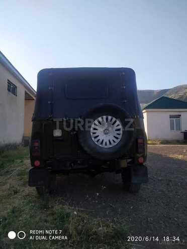 UAZ 469 1984, 180,000 km - 2.4 l - Yardımlı