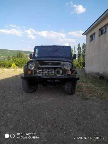 UAZ 469 1984, 180,000 km - 2.4 l - Yardımlı