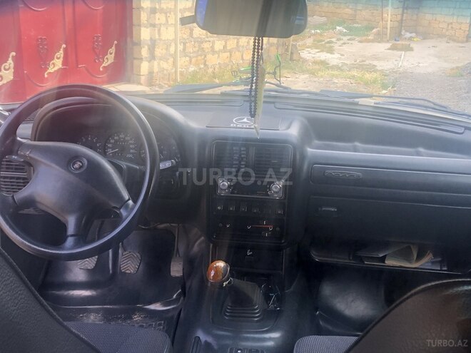 GAZ 31105 2004, 94,800 km - 2.4 l - Sumqayıt