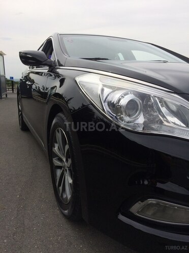 Hyundai Grandeur 2011, 227,000 km - 3.0 l - Qax
