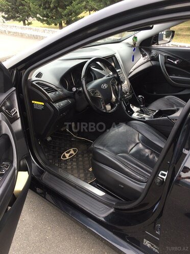 Hyundai Grandeur 2011, 227,000 km - 3.0 l - Qax