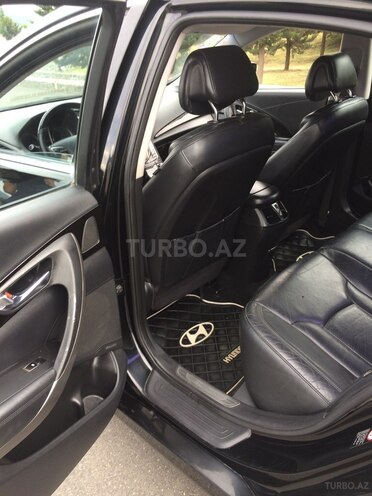Hyundai Grandeur 2011, 227,000 km - 3.0 l - Qax