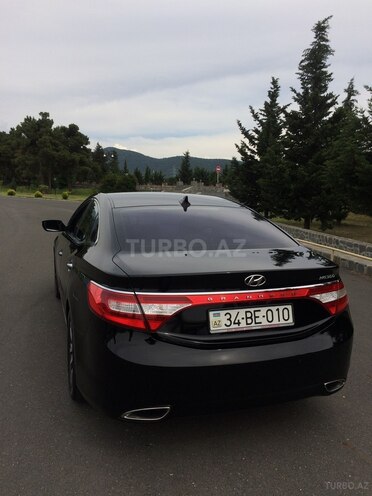 Hyundai Grandeur 2011, 227,000 km - 3.0 l - Qax