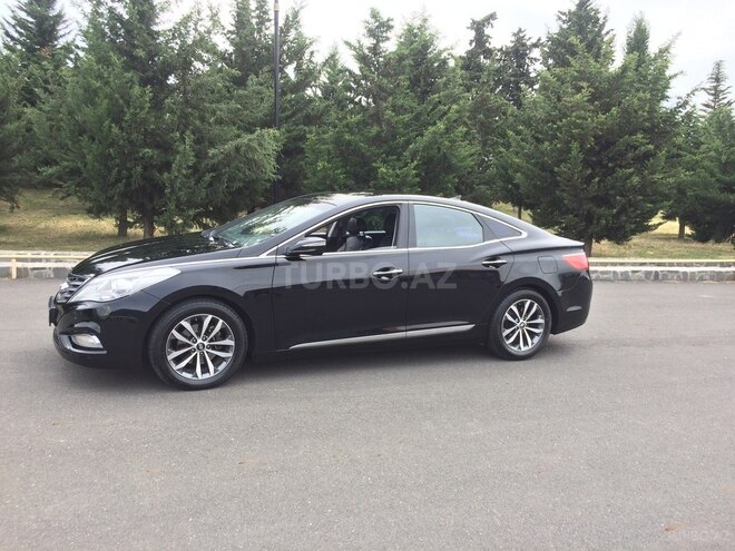 Hyundai Grandeur 2011, 227,000 km - 3.0 l - Qax