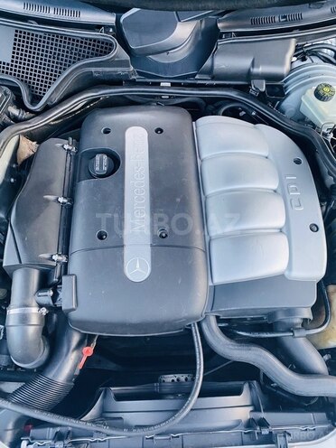 Mercedes E 220 2001, 280,546 km - 2.2 l - Bakı