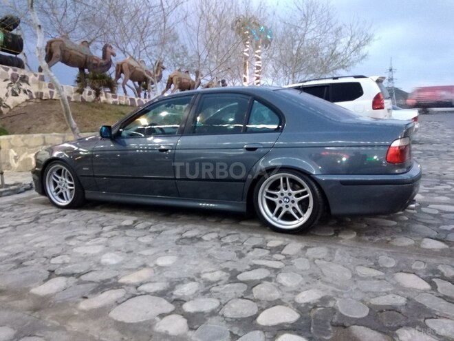 BMW 530 2001, 177,000 km - 3.0 л - Bakı
