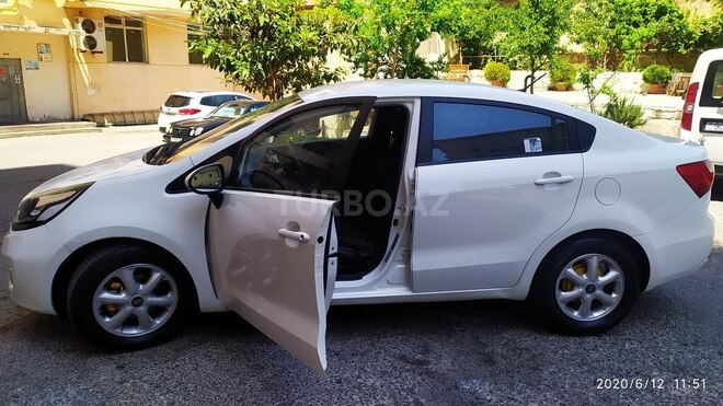 Kia Rio 2012, 211,000 km - 1.4 л - Bakı