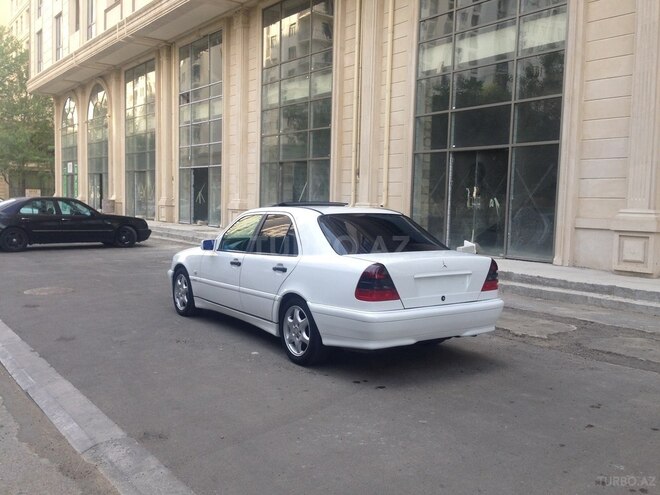 Mercedes C 240 1999, 240,483 km - 2.4 л - Bakı
