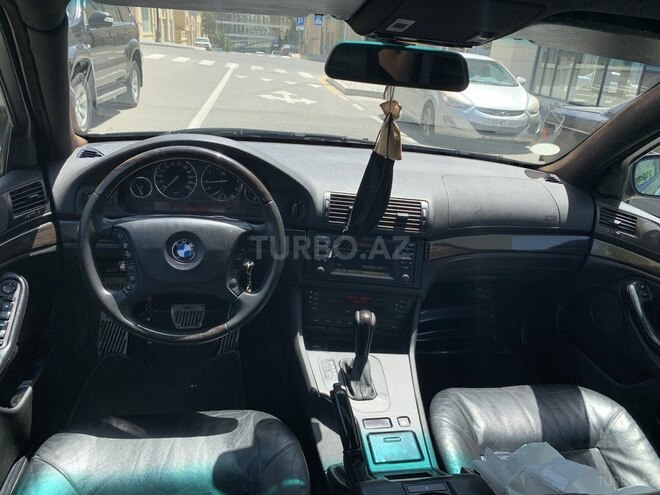 BMW 530 2001, 291,000 km - 3.0 l - Bakı
