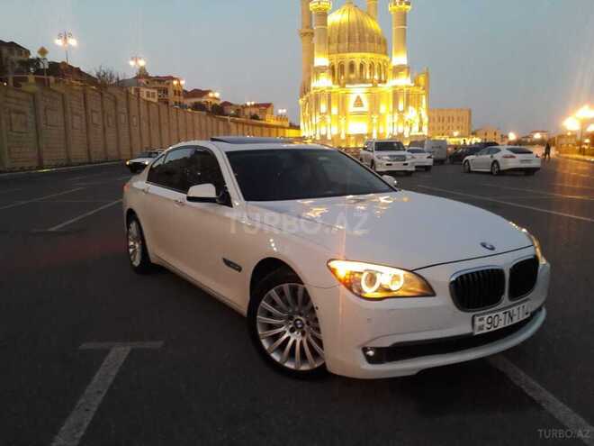 BMW 750 2010, 127,000 km - 4.4 l - Bakı