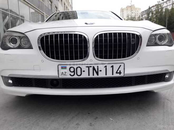 BMW 750 2010, 127,000 km - 4.4 l - Bakı