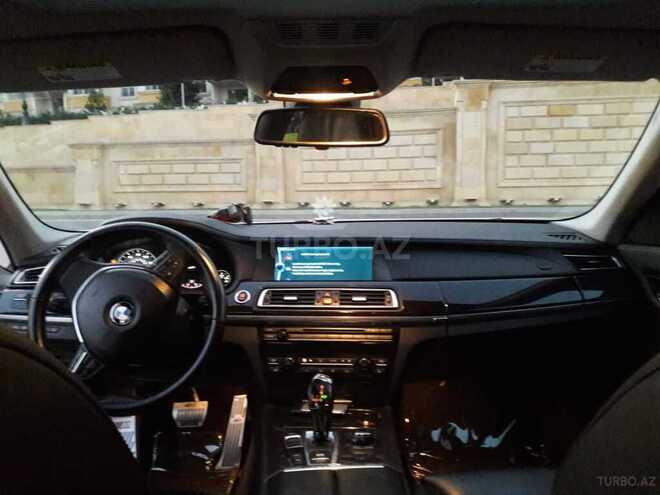 BMW 750 2010, 127,000 km - 4.4 l - Bakı
