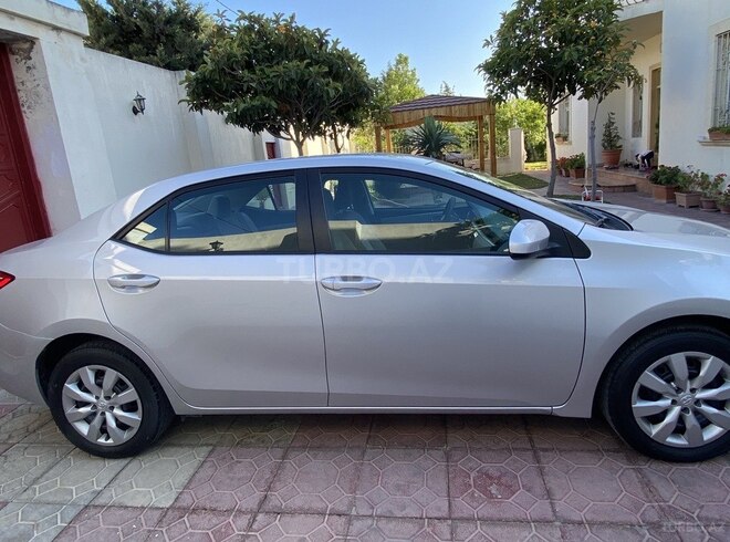 Toyota Corolla 2016, 10,000 km - 1.8 l - Bakı