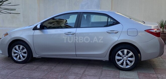 Toyota Corolla 2016, 10,000 km - 1.8 l - Bakı