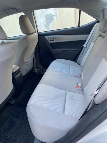 Toyota Corolla 2016, 10,000 km - 1.8 l - Bakı
