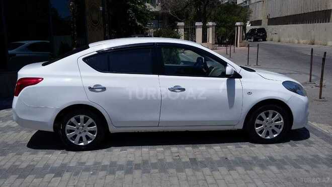Nissan Sunny 2012, 180,000 km - 1.5 л - Bakı