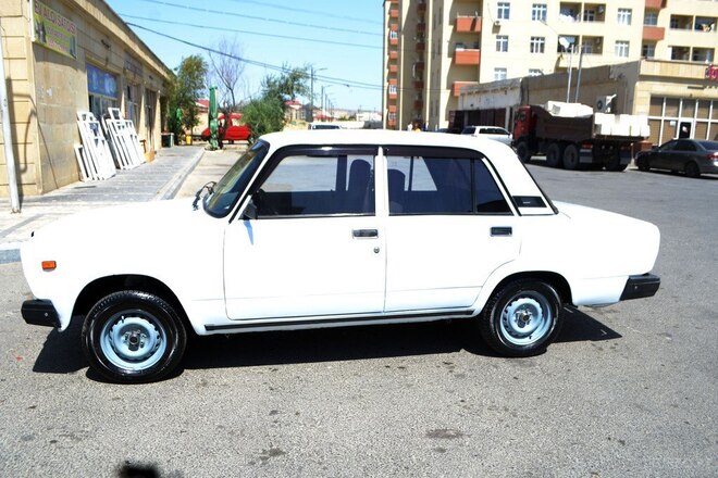 LADA (VAZ) 2107 2004, 78,000 km - 1.6 l - Bakı