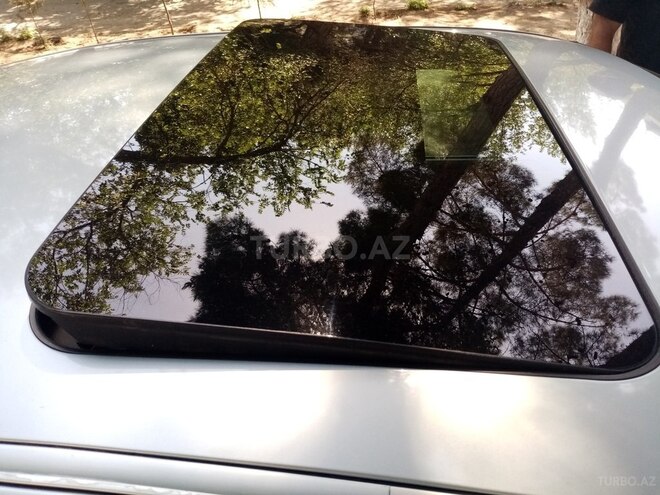 BMW 528 1998, 299,000 km - 2.8 l - Sumqayıt