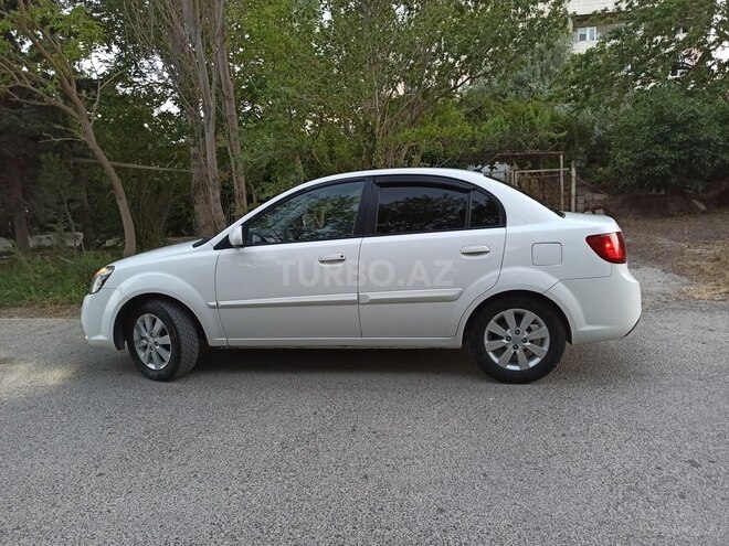Kia Rio 2010, 157,000 km - 1.4 л - Bakı