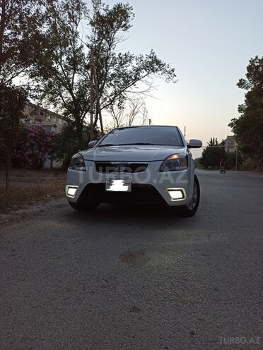 Kia Rio 2010, 157,000 km - 1.4 л - Bakı