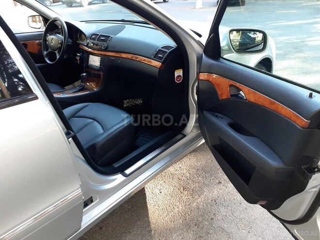 Mercedes E 200 2008, 237,000 km - 2.2 l - Sumqayıt