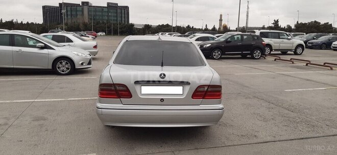 Mercedes E 220 1997, 606,600 km - 2.2 l - Bakı