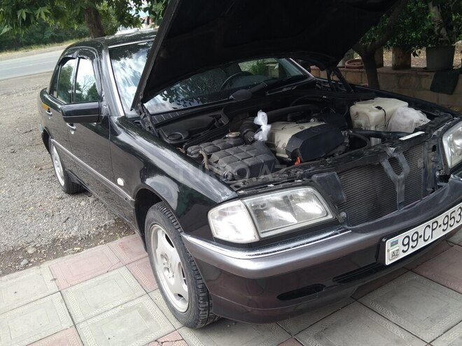 Mercedes C 200 1997, 180,000 km - 2.0 л - Tovuz