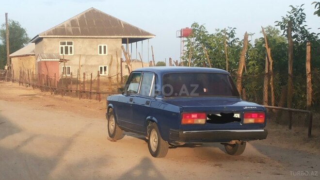 LADA (VAZ) 2107 1982, 79,300 km - 1.6 l - Astara